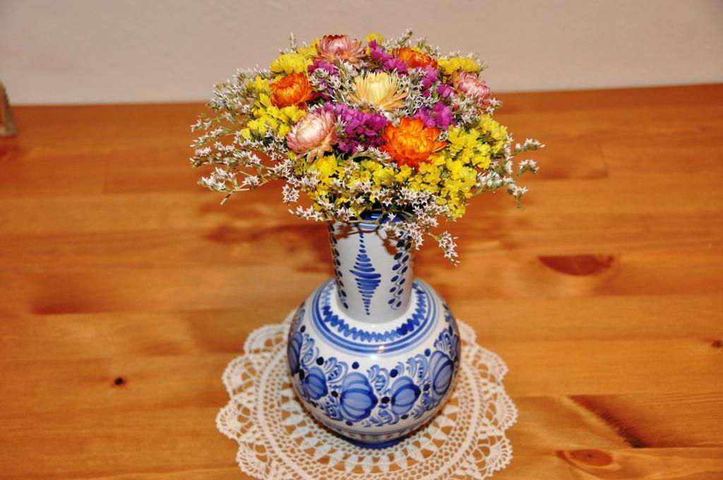 Traditional Slovak Apartment 브라티슬라바 외부 사진