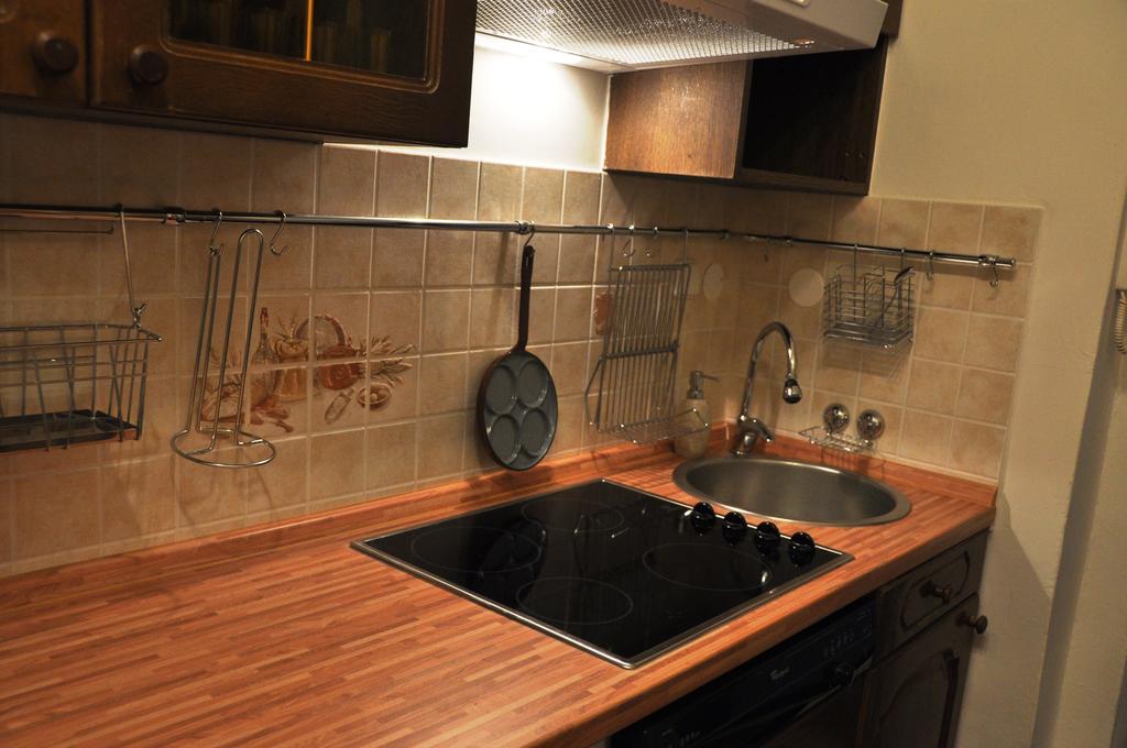 Traditional Slovak Apartment 브라티슬라바 외부 사진