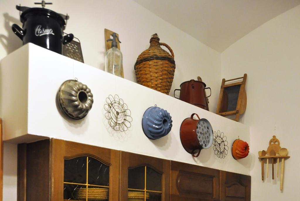 Traditional Slovak Apartment 브라티슬라바 외부 사진